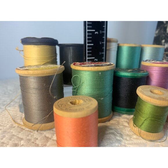 Vintage Sewing thread wood Spools set of 12 #47 - Picture 7 of 10